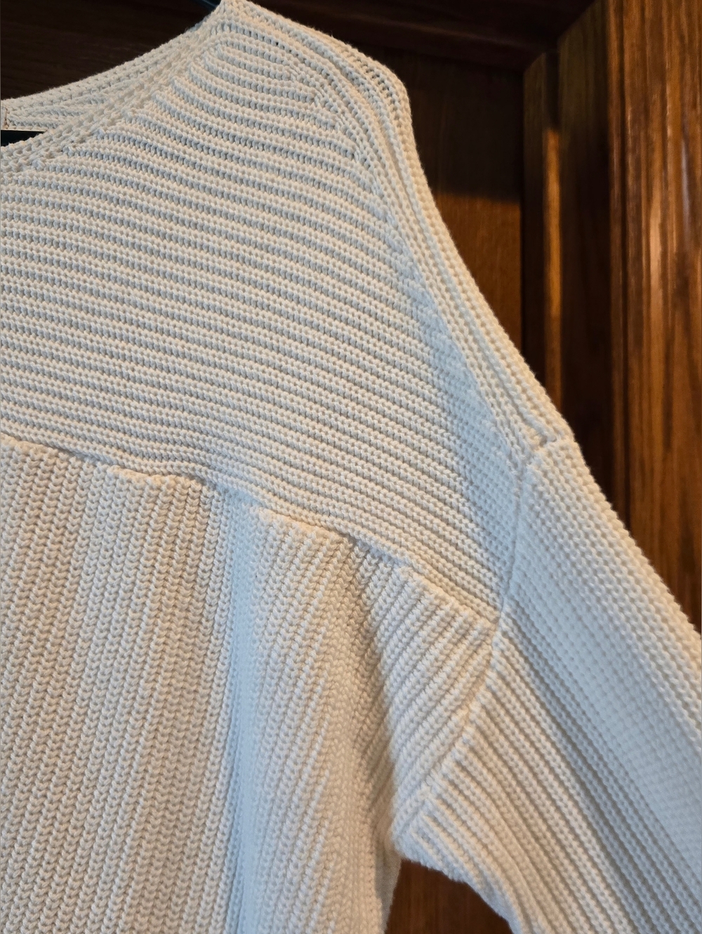 Liz Claiborne Cream Ribbed Knit Sweater Top - Picture 4 of 14